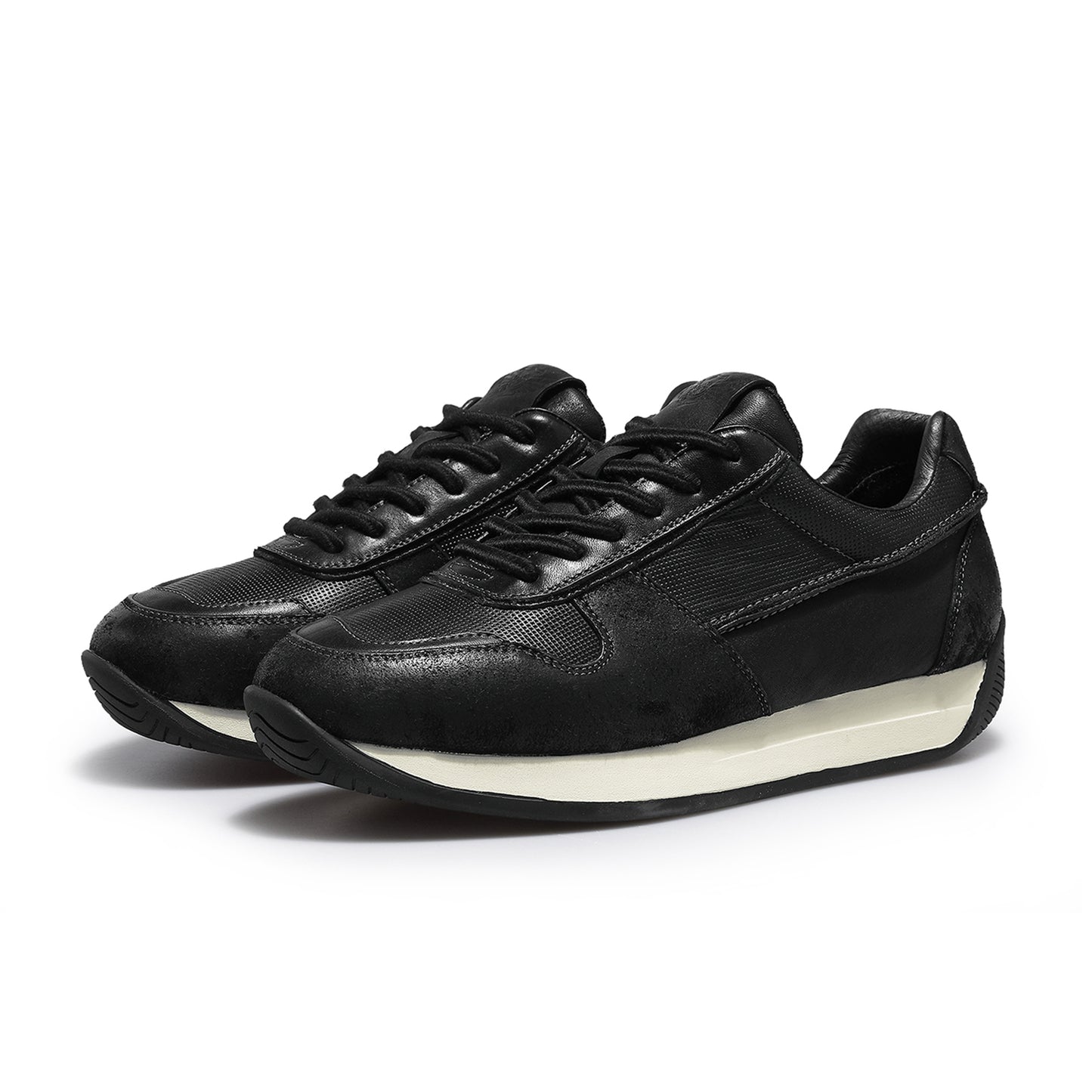 DESAI Durable Cowhide Leather Sneakers – Non-Slip & Comfortable DS3513