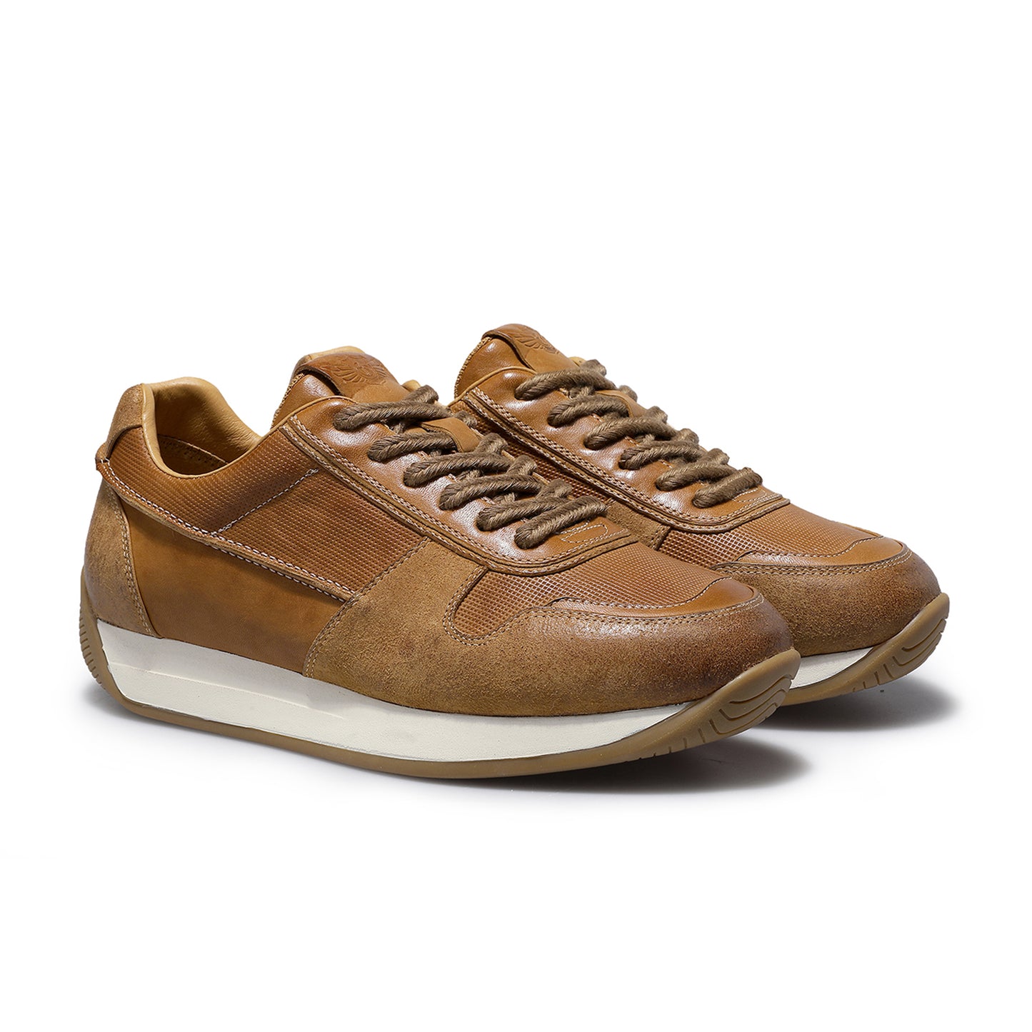 DESAI Durable Cowhide Leather Sneakers – Non-Slip & Comfortable DS3513