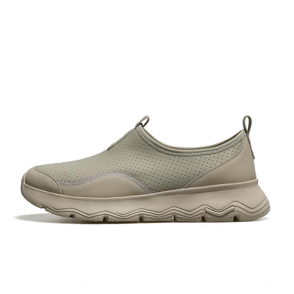 DESAI slip-on shoes breathable comfortable lightweight soft sole versatile board shoes for men DS2559